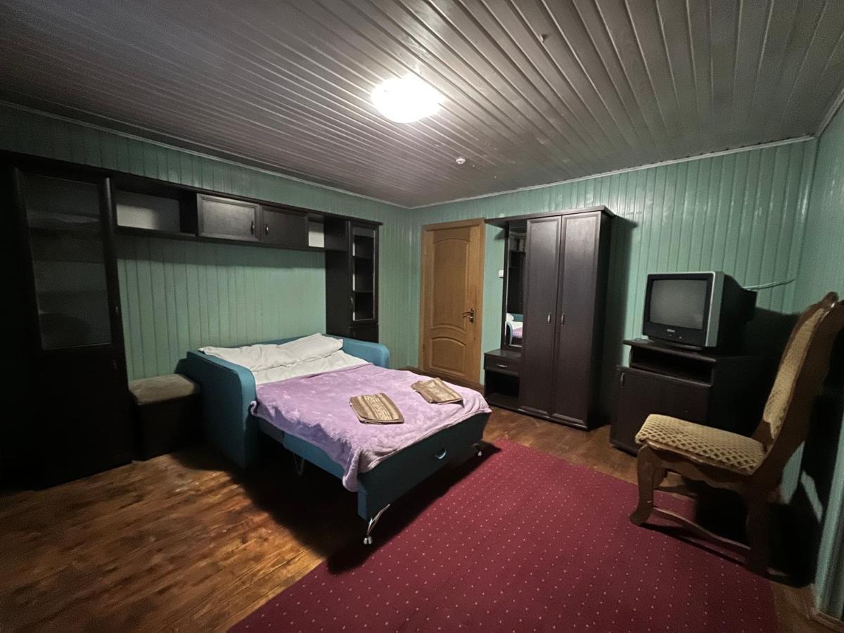 Hotel Natashka Huklyvyy エクステリア 写真