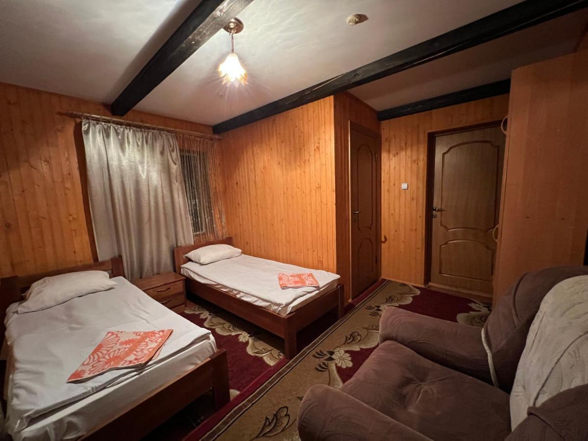 Hotel Natashka Huklyvyy エクステリア 写真