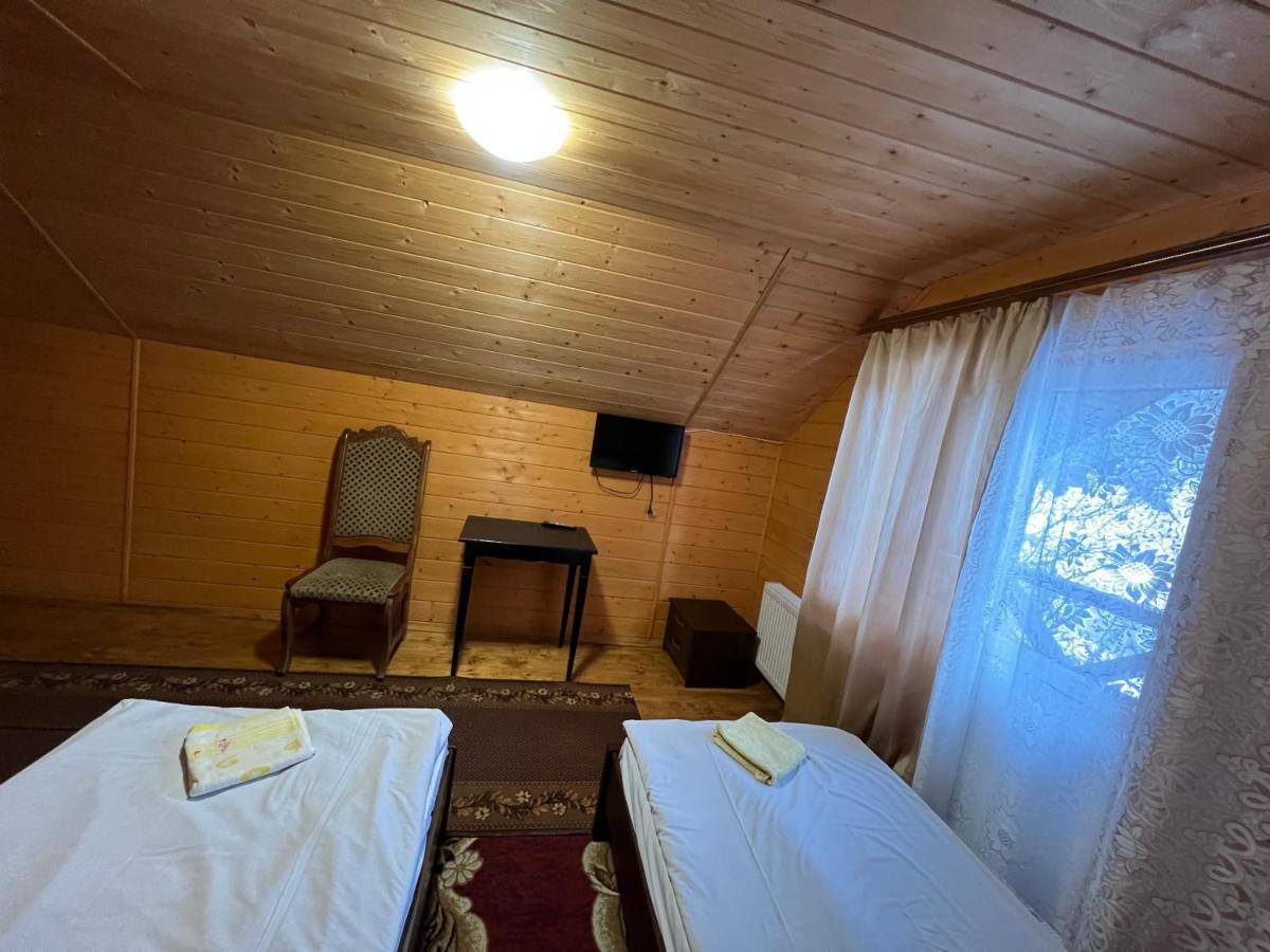 Hotel Natashka Huklyvyy エクステリア 写真