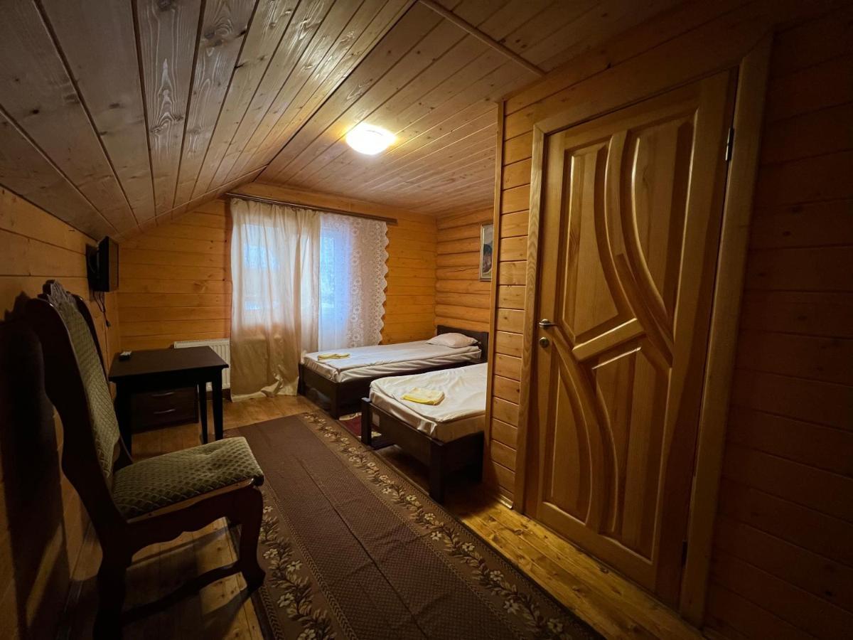 Hotel Natashka Huklyvyy エクステリア 写真