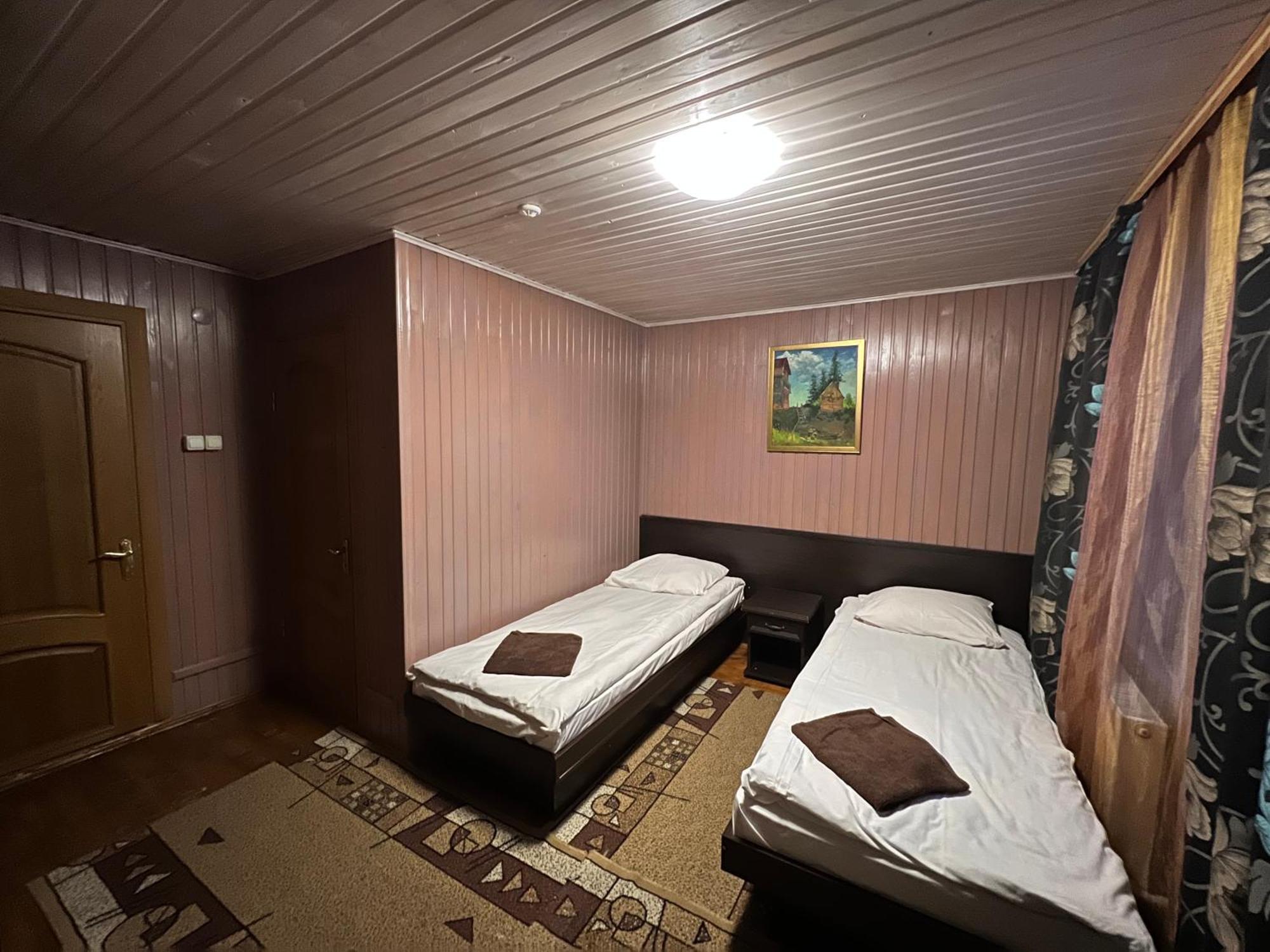 Hotel Natashka Huklyvyy エクステリア 写真
